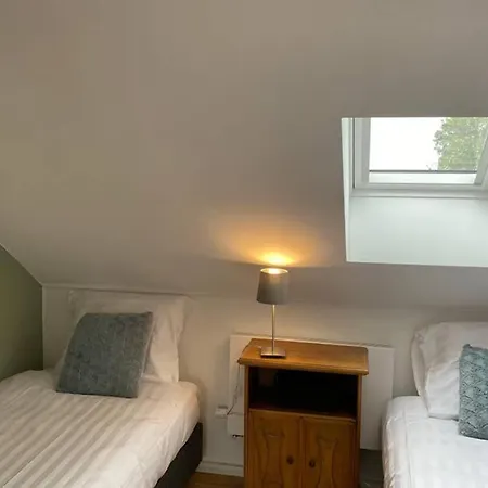 Authentic - 5p-apartment *