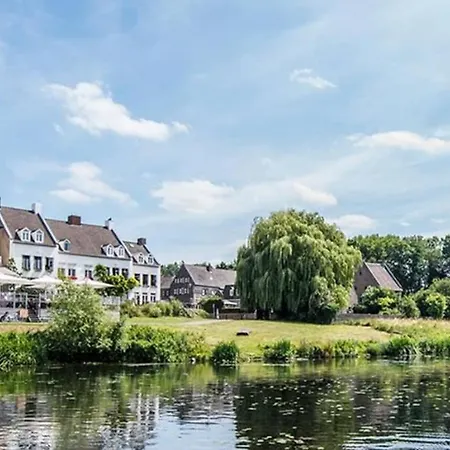 Authentic - 5p-apartment Apartment Eijsden