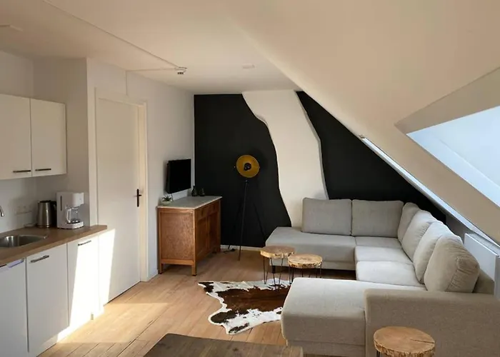 Authentic - 5p-apartment Апартаменты *