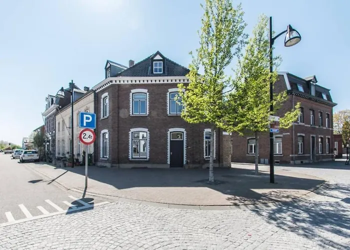 Authentic - 5p-apartment * Эйсден