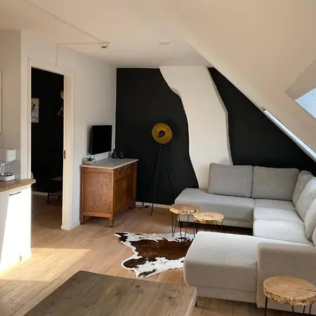 Authentic - 5p-apartment